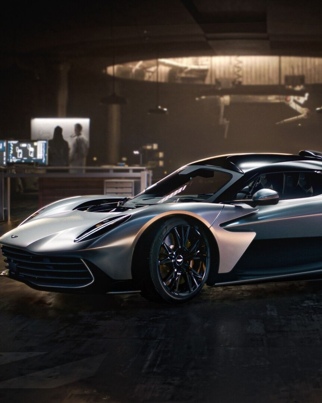A car sits inside a garage in 007 First Light.