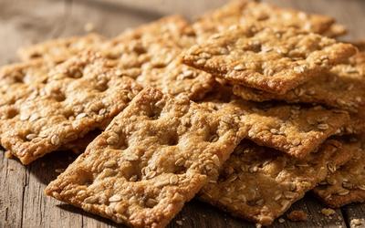 BelVita vs Nature Valley: healthy crackers comparison