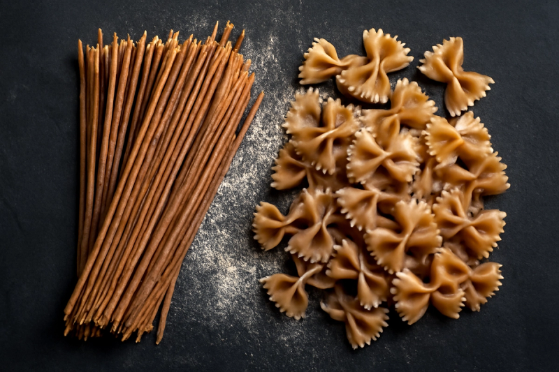AI-generated illustration: Banza vs Jovial: Whole-Wheat Pasta , Cooking and Consistenza - ingredients