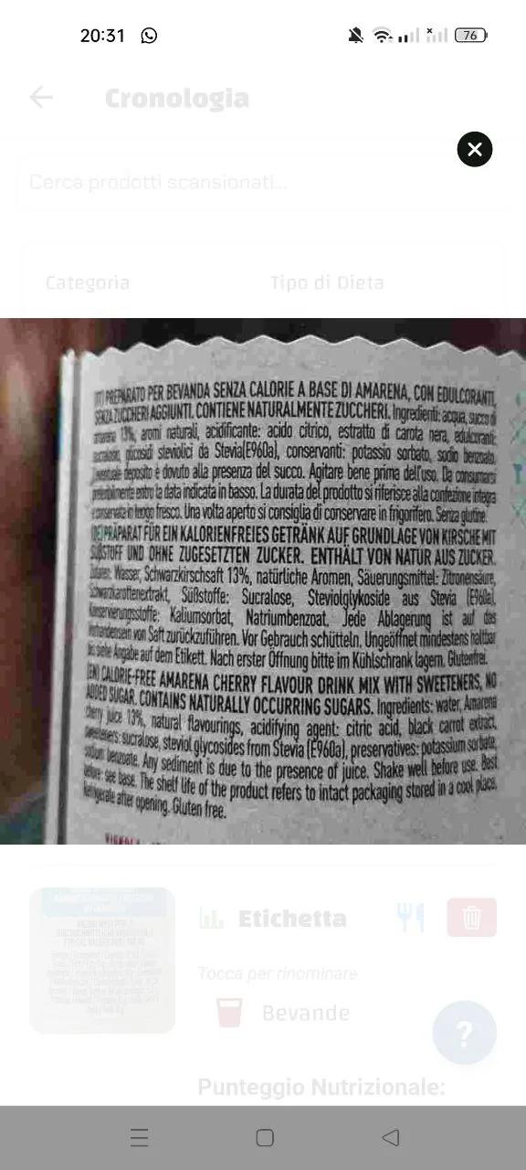 Etichetta nutrizionale per lo sciroppo di amarena Toschi in più lingue tra cui italiano, tedesco e inglese