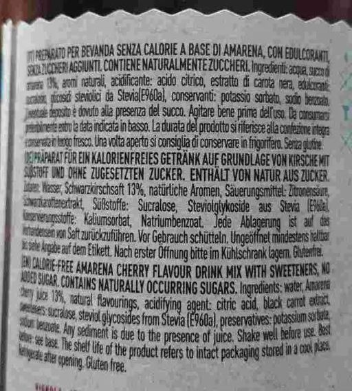 Etichetta nutrizionale per lo sciroppo di amarena Toschi in più lingue tra cui italiano, tedesco e inglese