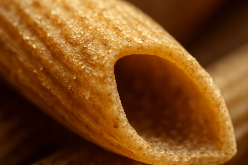 Illustrazione generata con AI: Barilla vs Garofalo: Pasta Integrale, Cottura e Consistenza - dettaglio