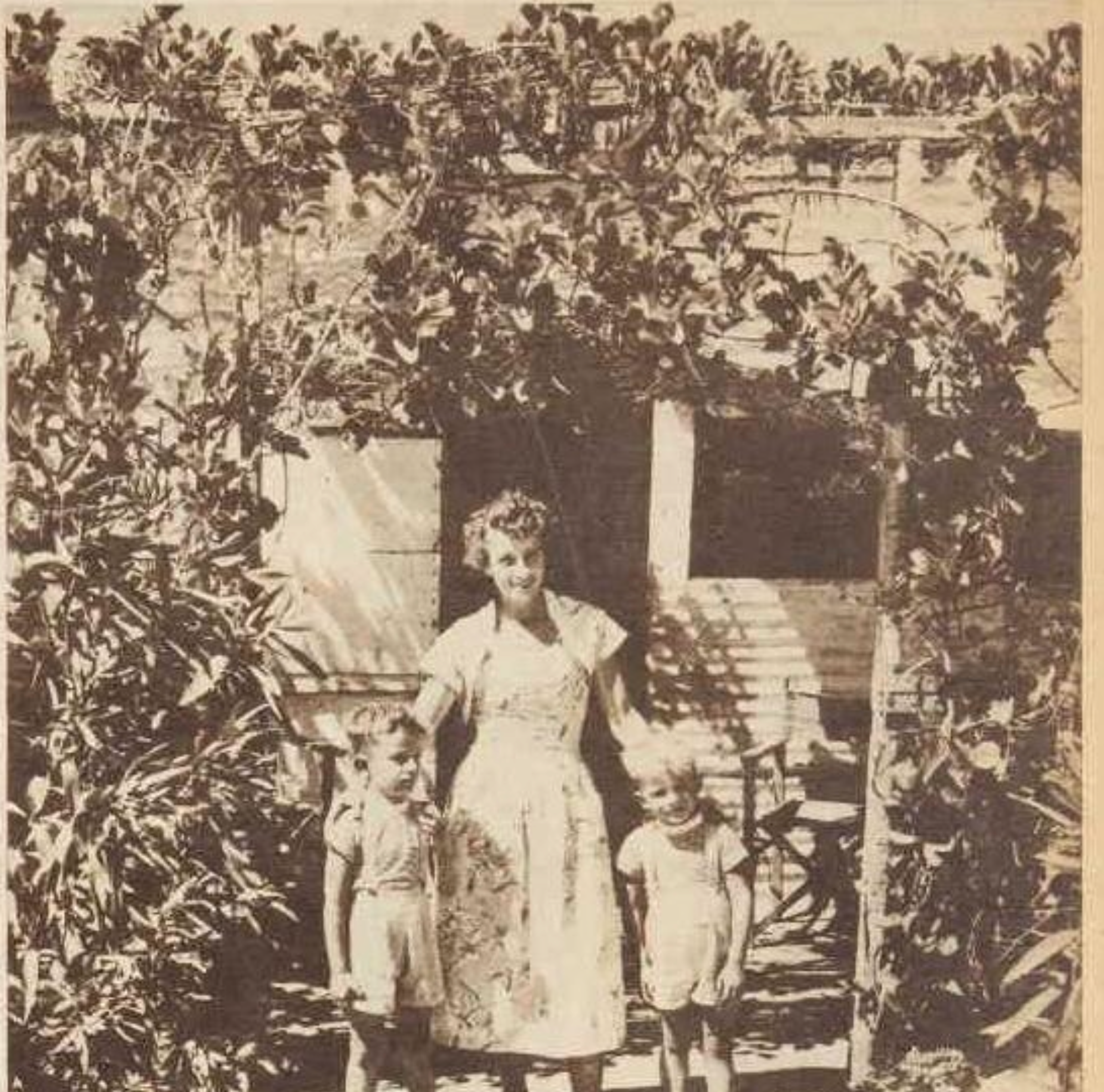 Elaine Wann and Children