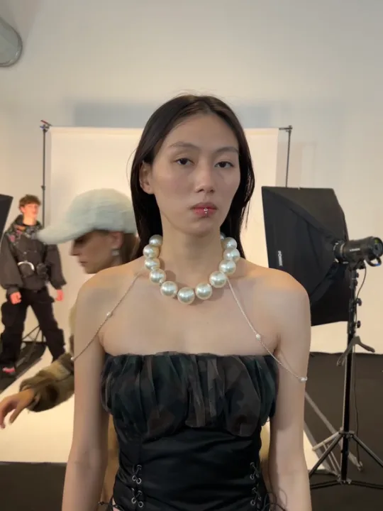 Bringing together our handcrafted approach to jewelry and Andersson Bell’s distinctive design language, this exclusive collection reflects our shared vision of bold, contemporary craftsmanship.