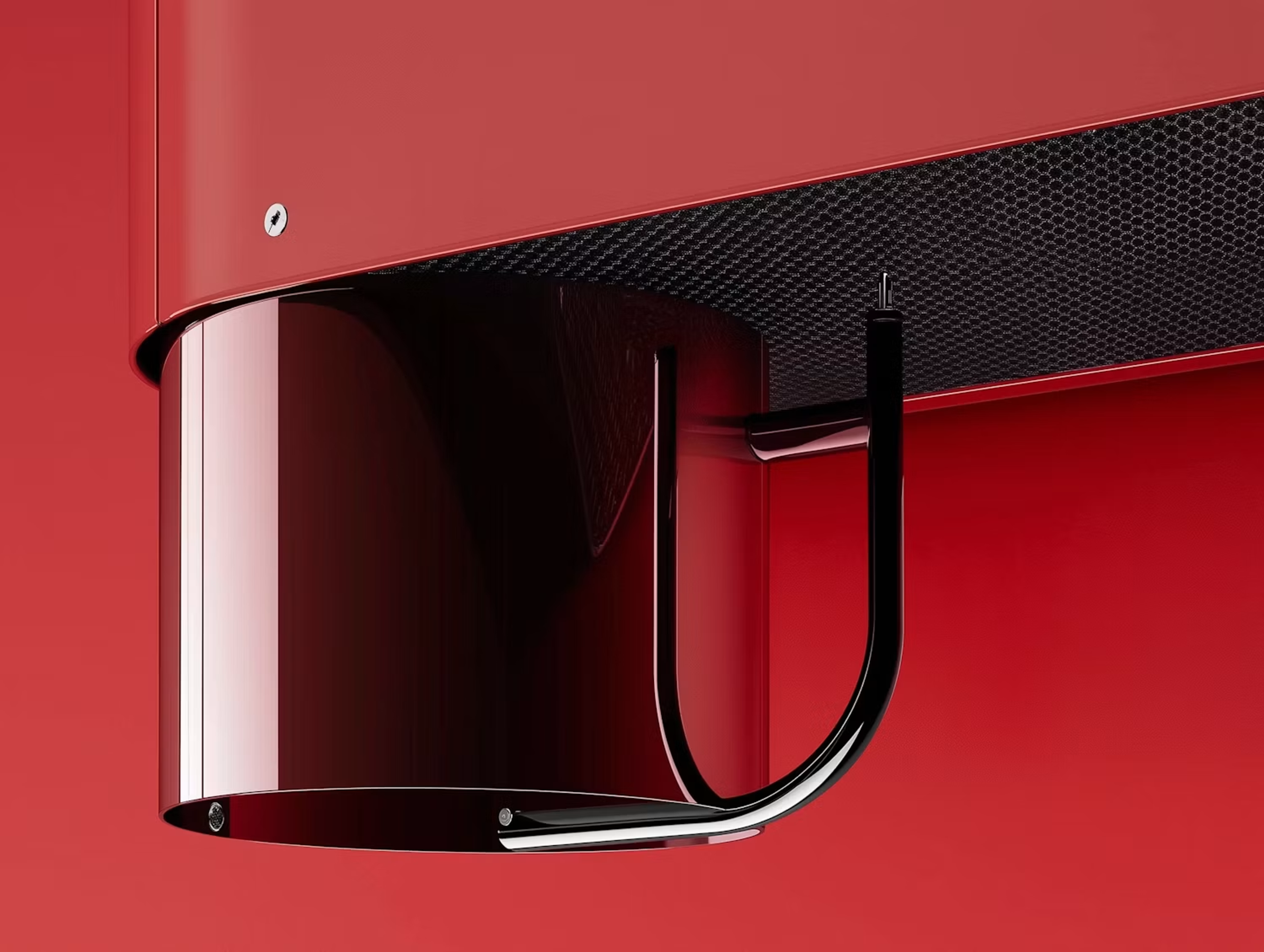 Glossy red speaker detail