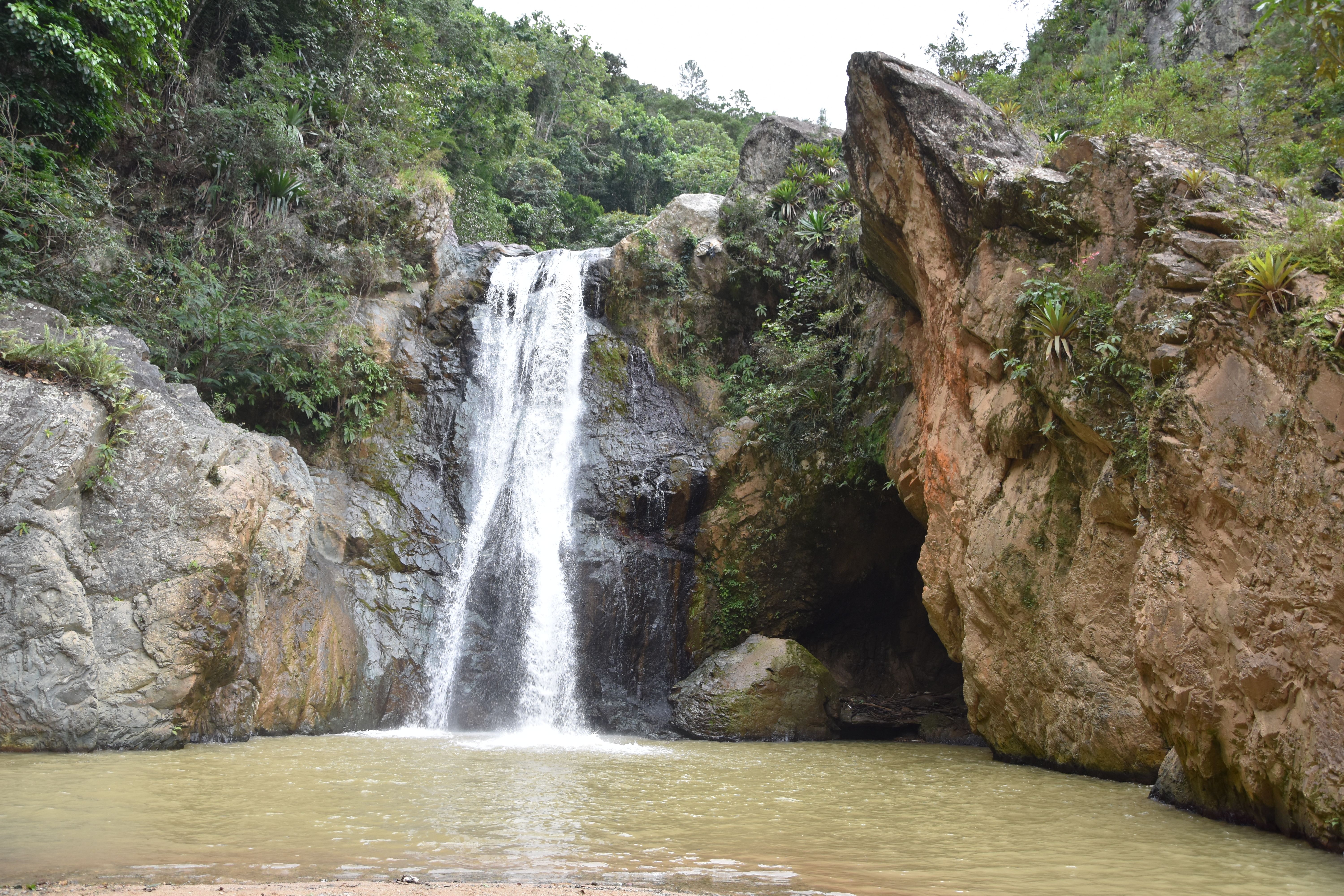 Jarabacoa y Constanza: Páginas Web para la Capital de Aventura de Montaña de RD