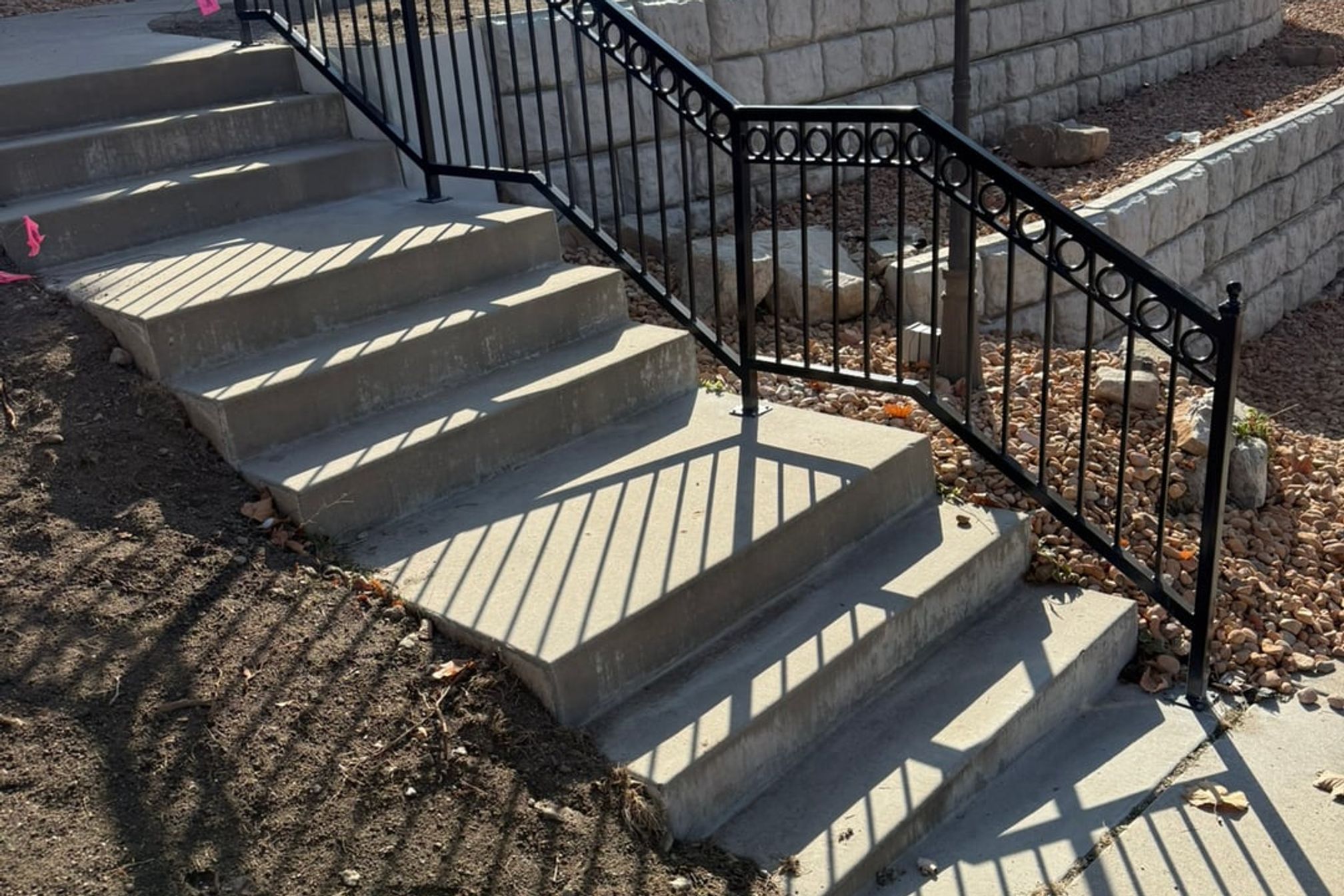 Front porch rail to match fence