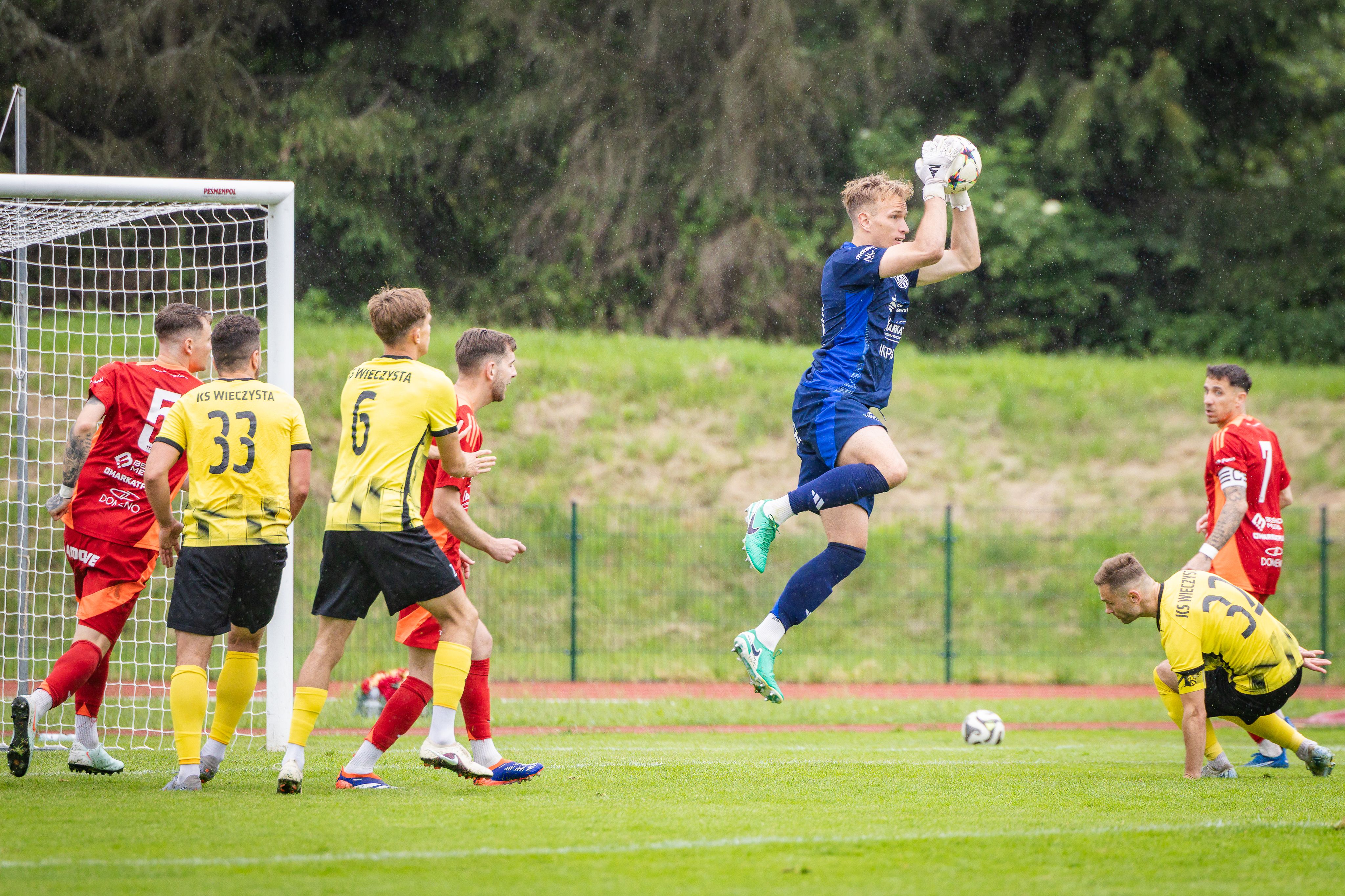 GALERIA: MKS Kalwarianka - Wieczysta II Kraków 36