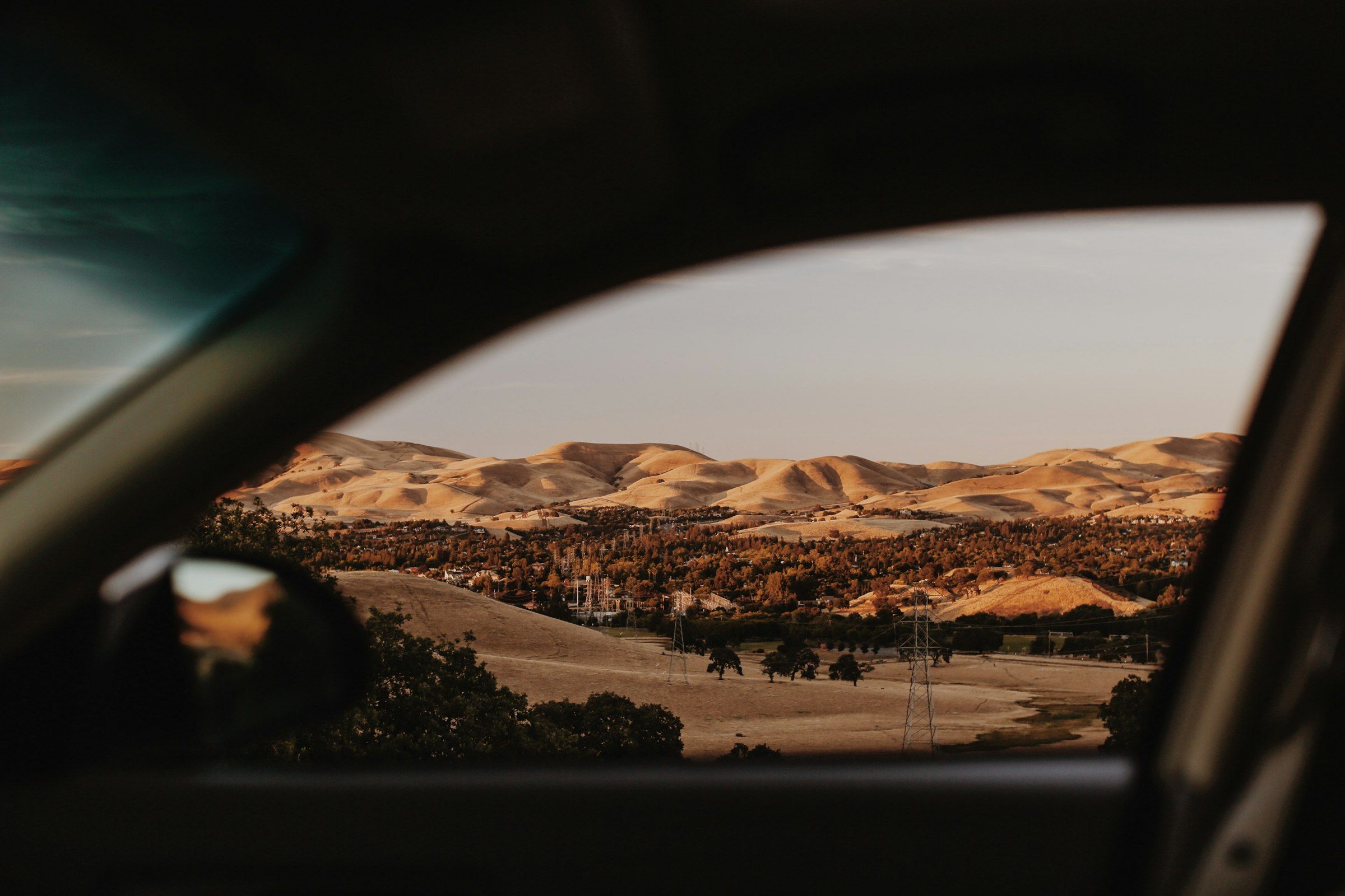 How to Set a CarPlay Wallpaper on Your Car Screen