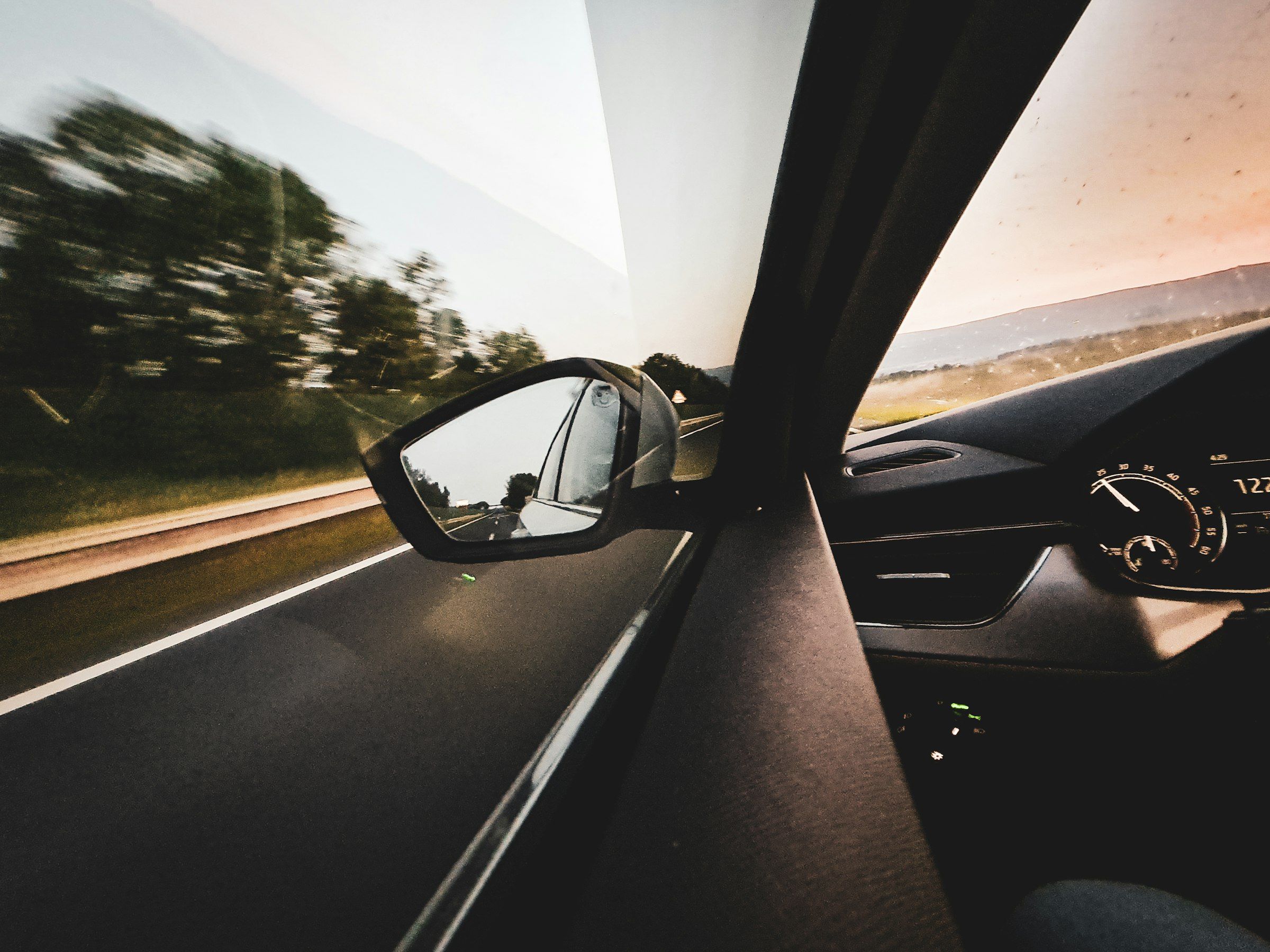 Aluratek Wireless Adapter for Apple CarPlay: Setup and Honest Limits