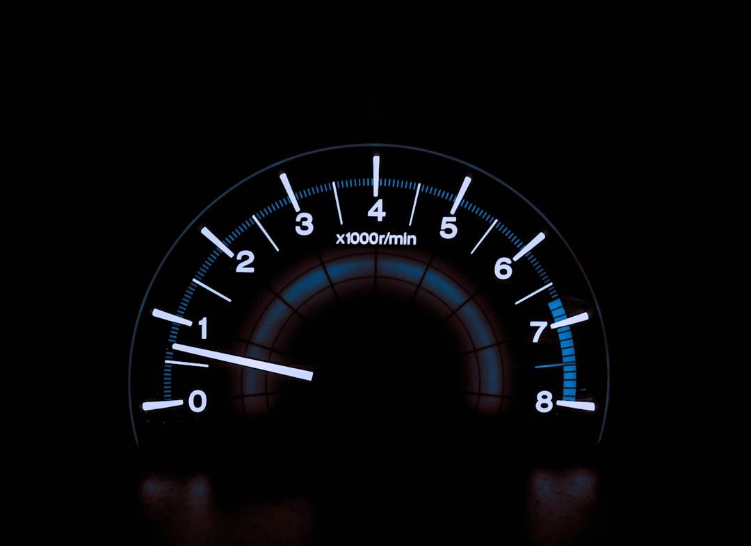 How to Get a Speedometer on CarPlay in iOS 26