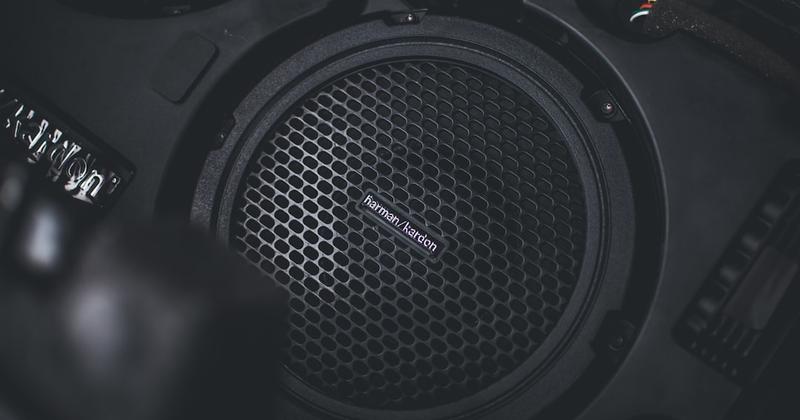 10 Best CarPlay Startup Sound Ideas for 2026 (With Free Downloads)