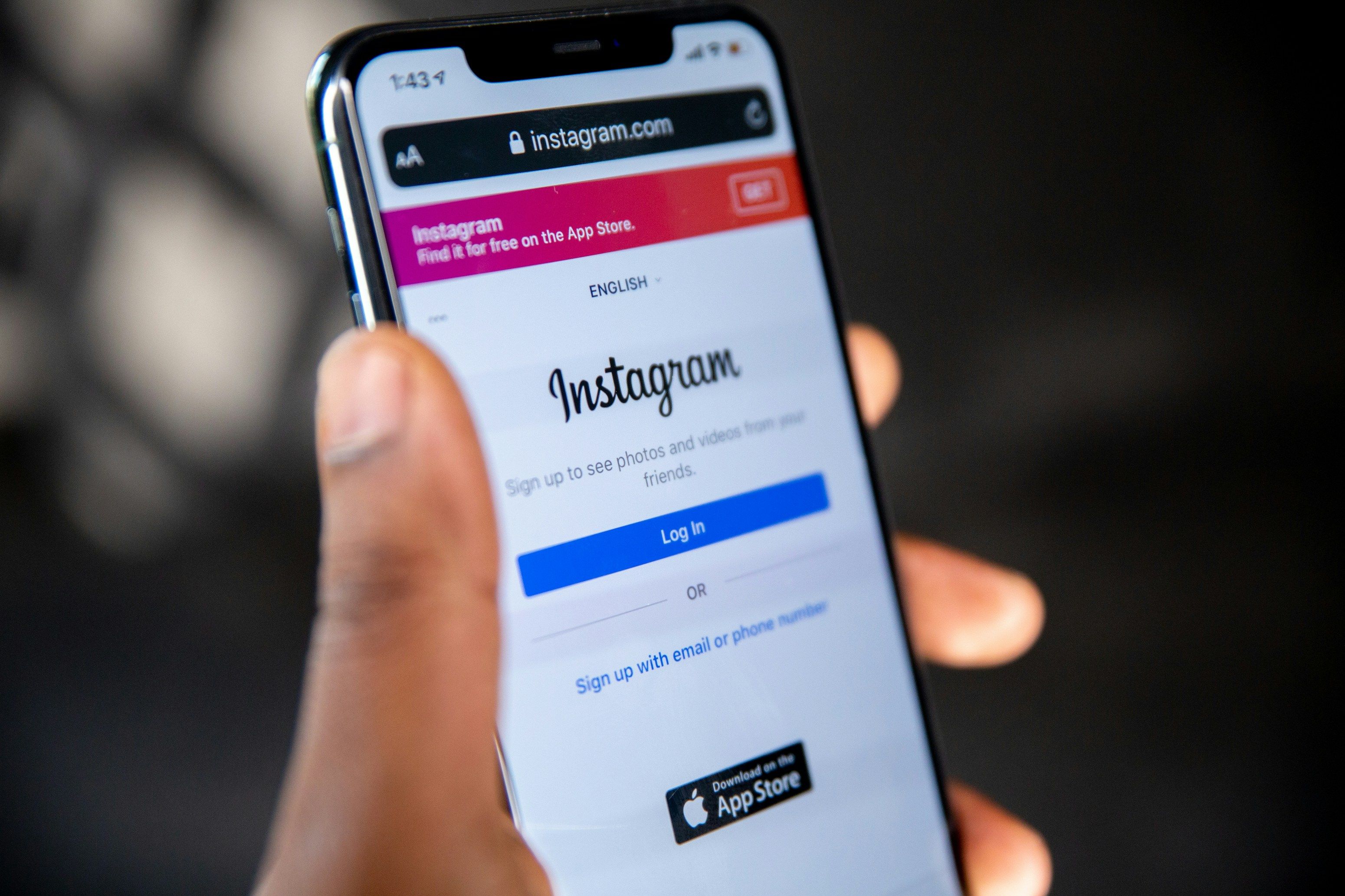 Instagram login app