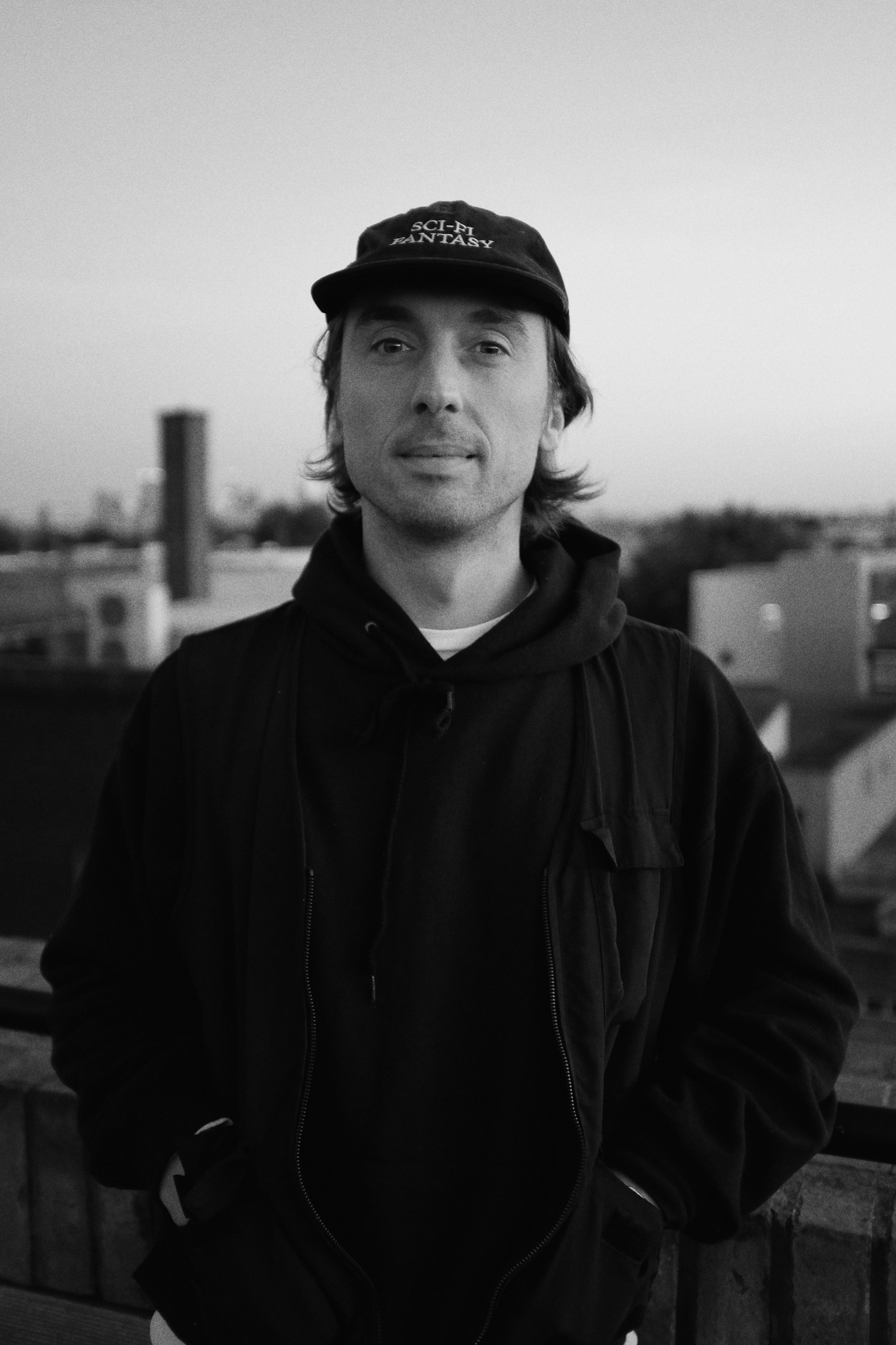 Cover image for Daniel Junior Thibaut