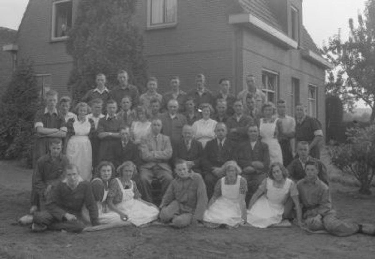 Helvoirt, cursisten melkcursus