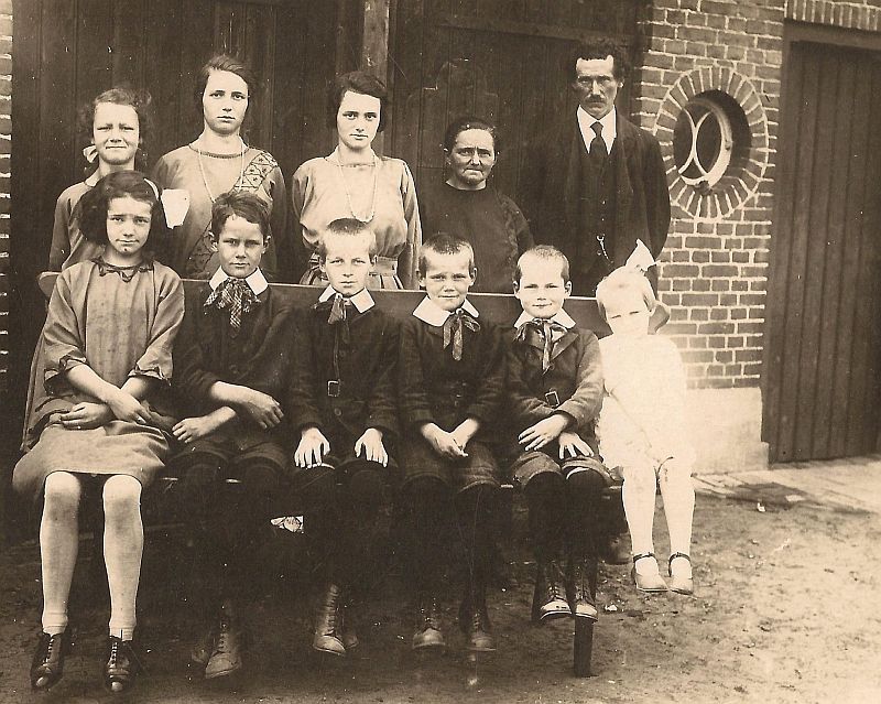 Familie Van Lee, Oss