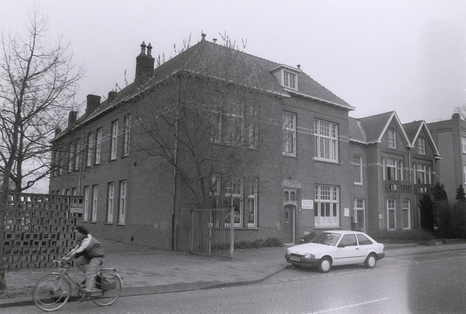 R.K. Schoolgebouw. Gebouwd in 1915.