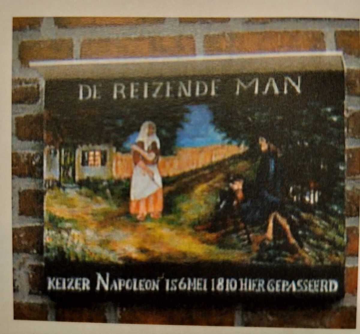 De plaquette op de gevel van de boerderij in Helvoirt (foto: Gerard Veltman)