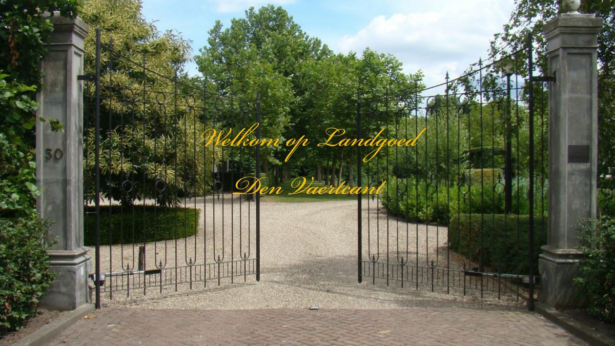 Toegangspoort Landgoed Den Vaertcant in Terheijden ©Wim van der Woning
