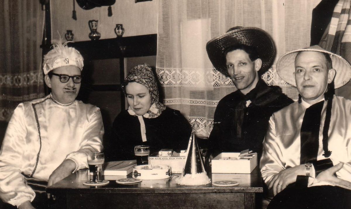 Verkleed aan tafel