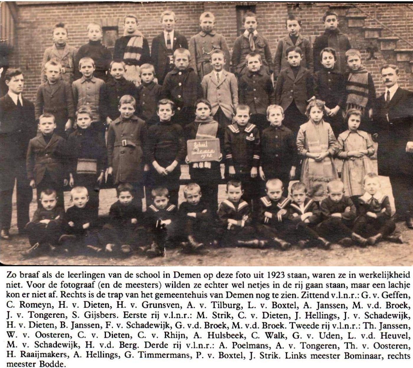School Demen 1923