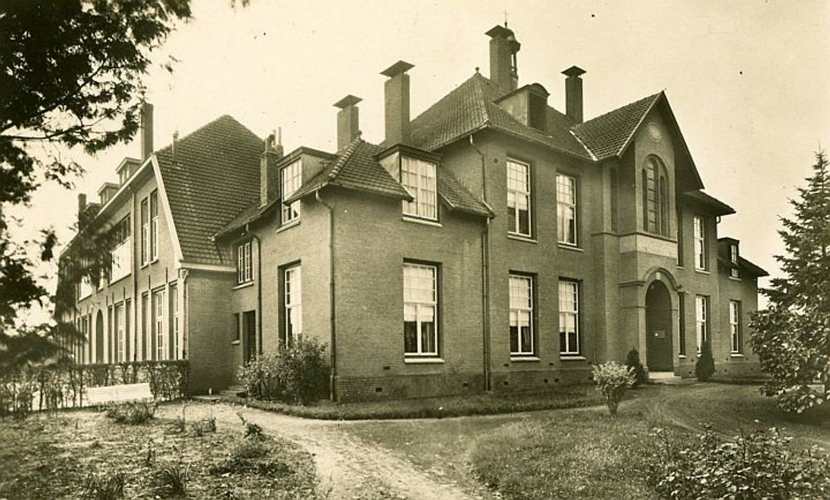 Beek en Donk, Leonardusgesticht. Foto: Collectie Jan Smits