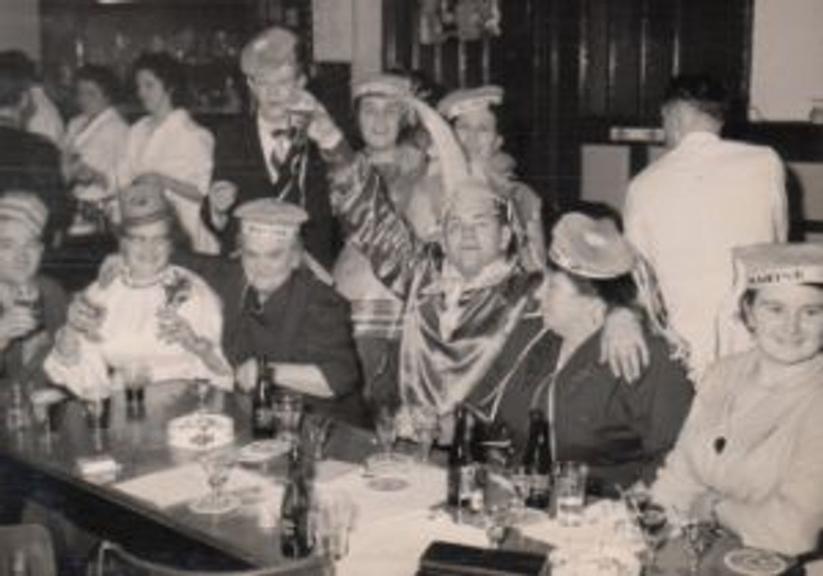 Oss, Carnaval in café Flora