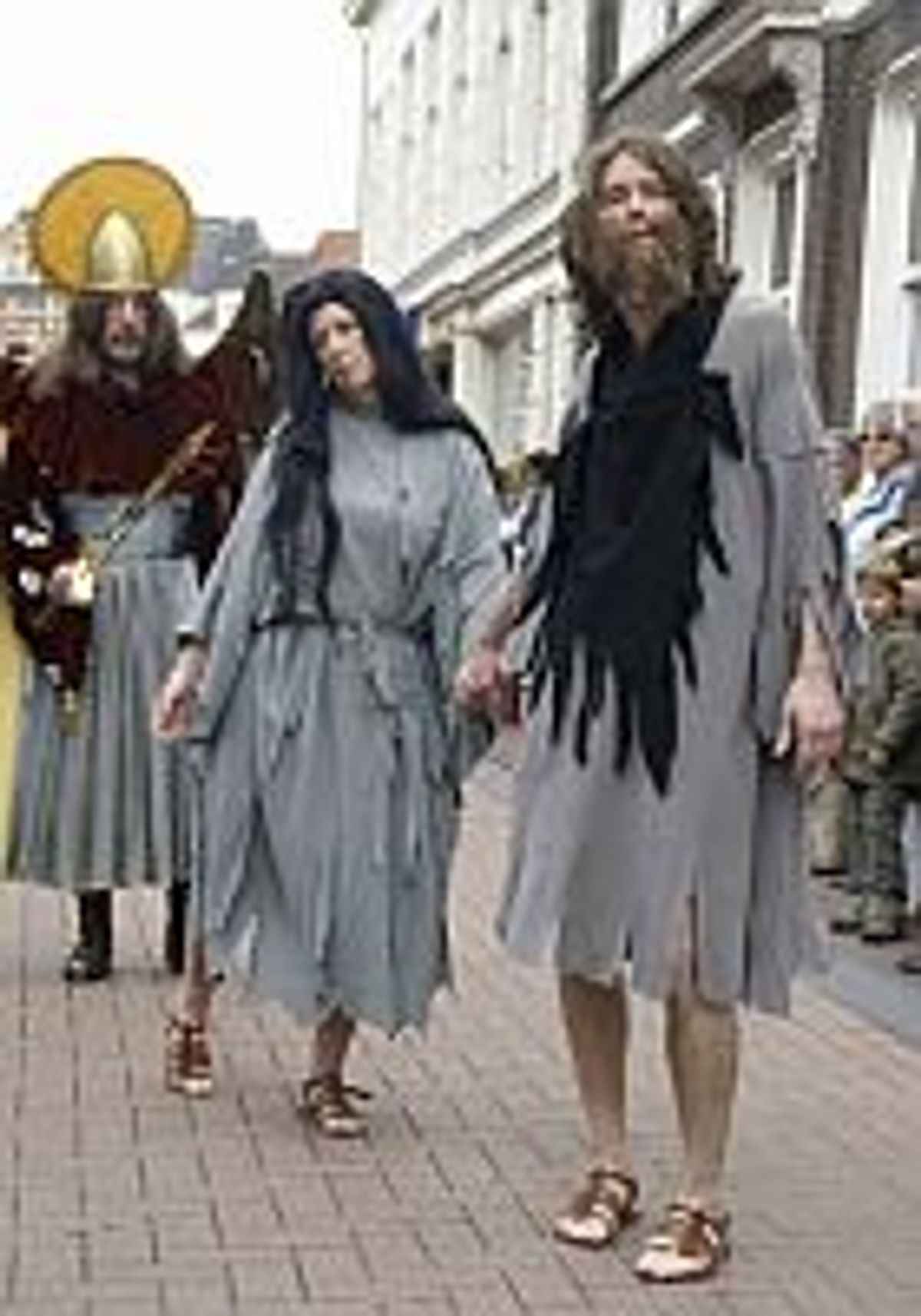 Adam en Eva in de Bloedprocessie