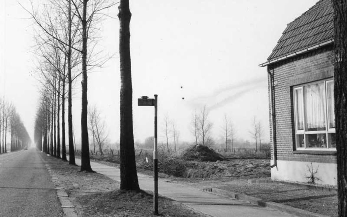 Café Rovers met bushalte