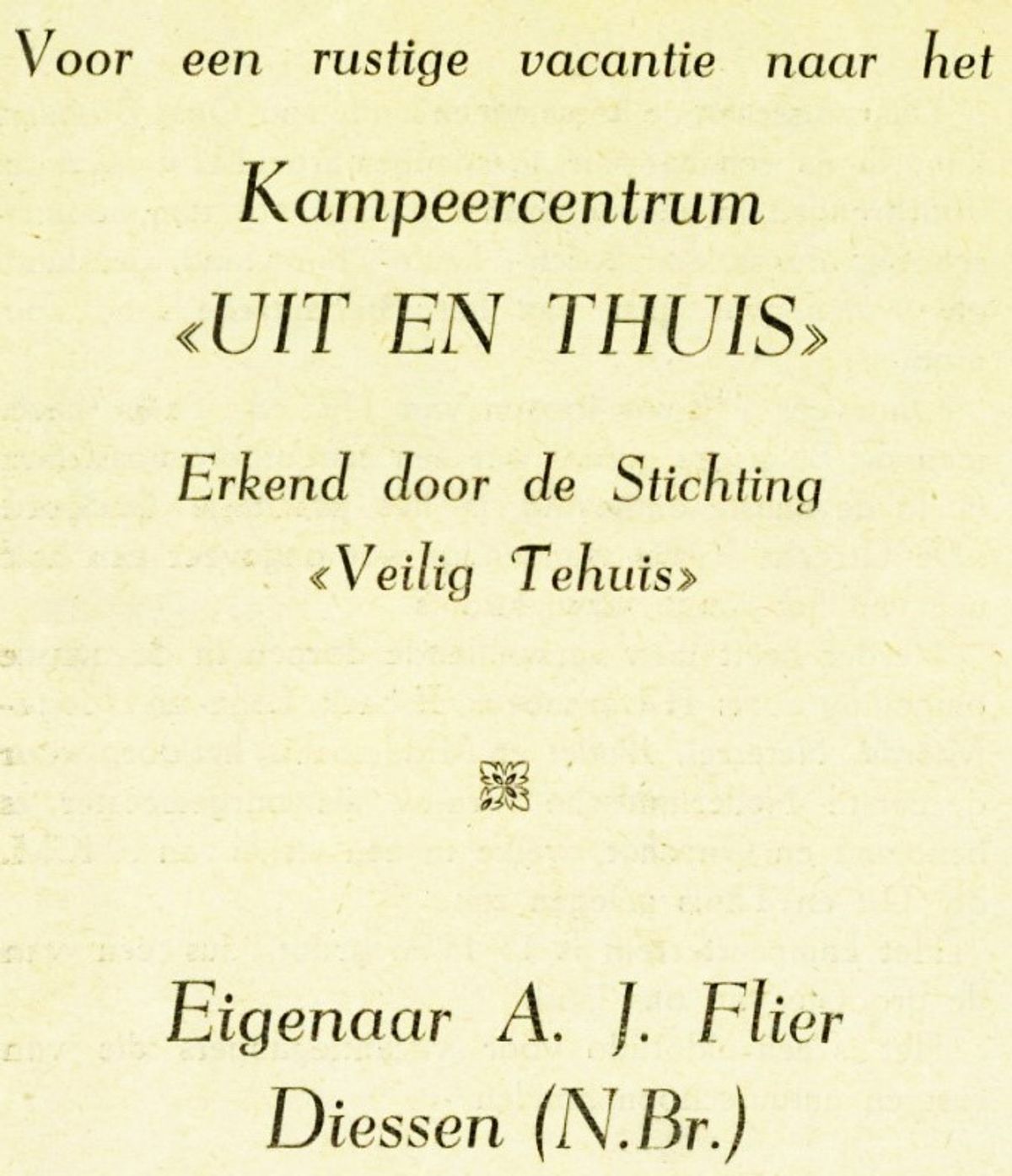Brochure van Kampeercentrum "Uit en Thuis"