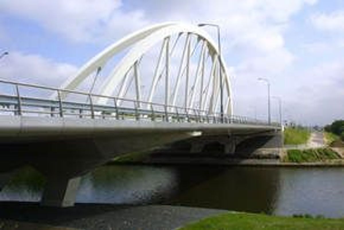 De nieuwste brug bij Breda (foto: website zwarts/jansma)