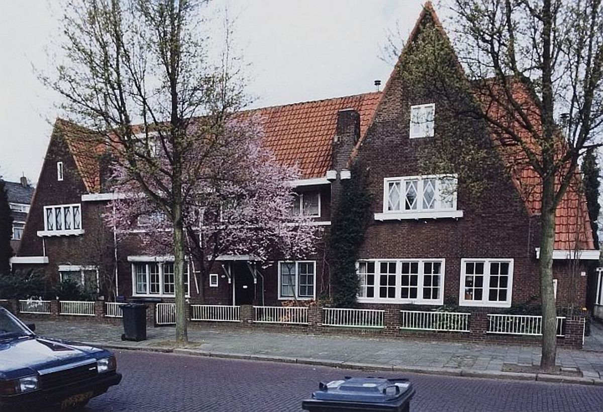 Tilburg, klooster van de Fransciscanessen van Oirschot. Foto: BHIC, fotonr. PNB001066817