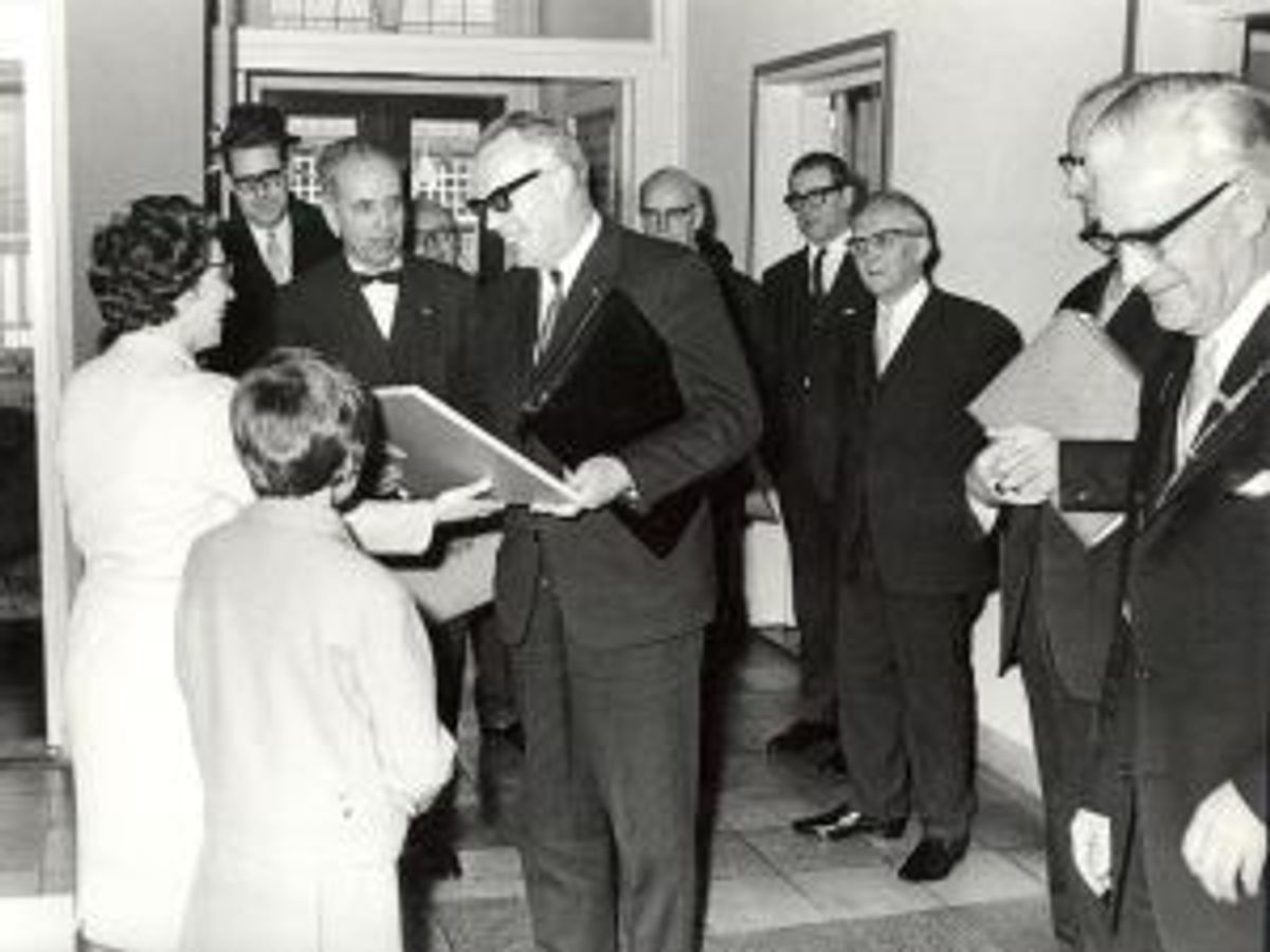 Bezoek van minister van Binnenlandse Zaken Verdam in januari 1967 i.v.m. de samenvoeging