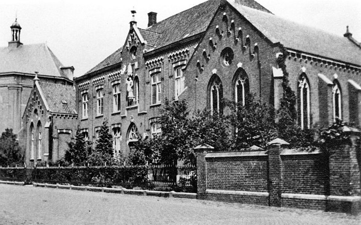 Erp, klooster H. Bernardinus, c. 1920. Foto: Collectie Jan Smits