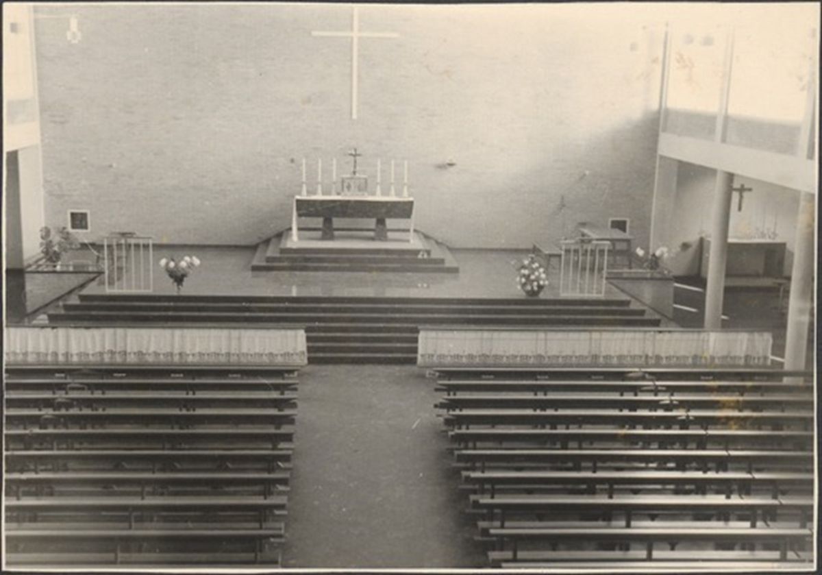 Interieur Maria Reginakerk, Eindhoven