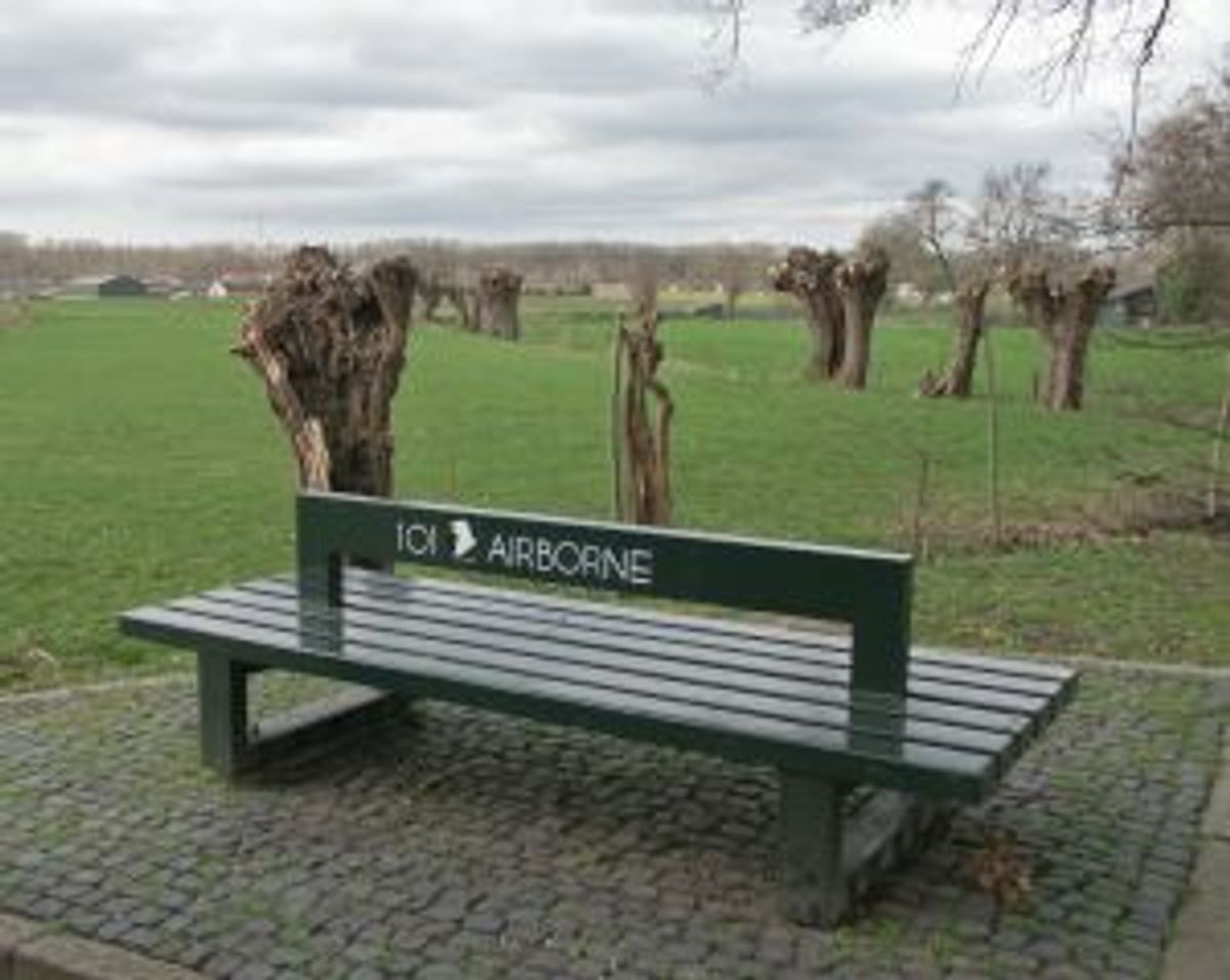 Heeswijk, Airbornemonument