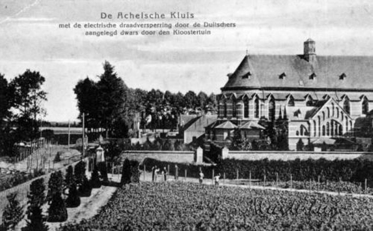 Draadversperring bij de Achelse Kluis (bron: HKK Weerderheem)