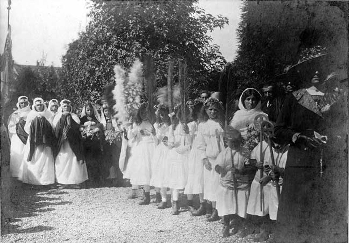 Kindheidsoptocht?, Maren-Kessel (foto: fotograaf onbekend, collectie BHIC DCMAR-00004)
