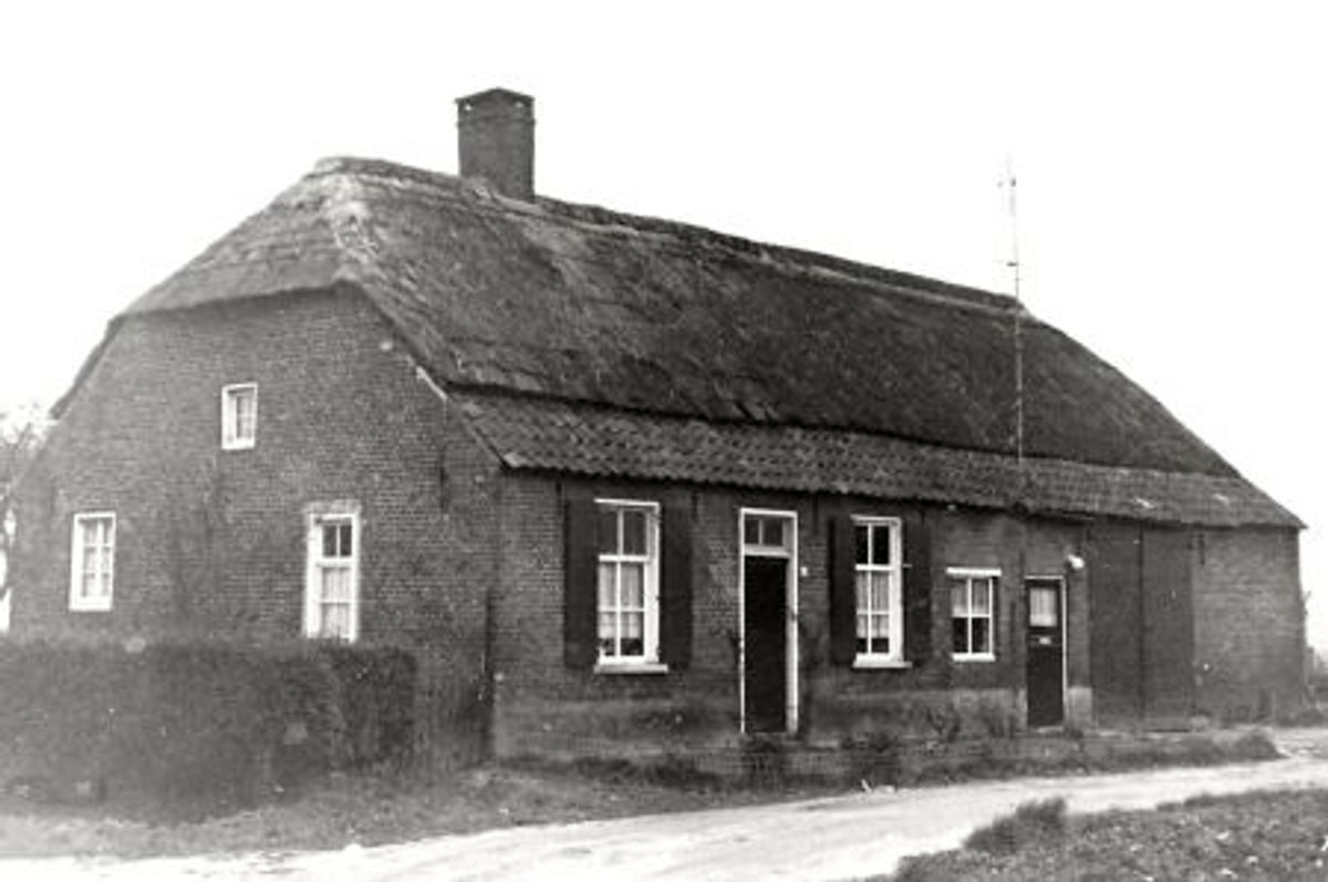 Boerderij, 1920 (bron: HKK De Heerlijkheid Heeze-Leende-Zesgehuchten)