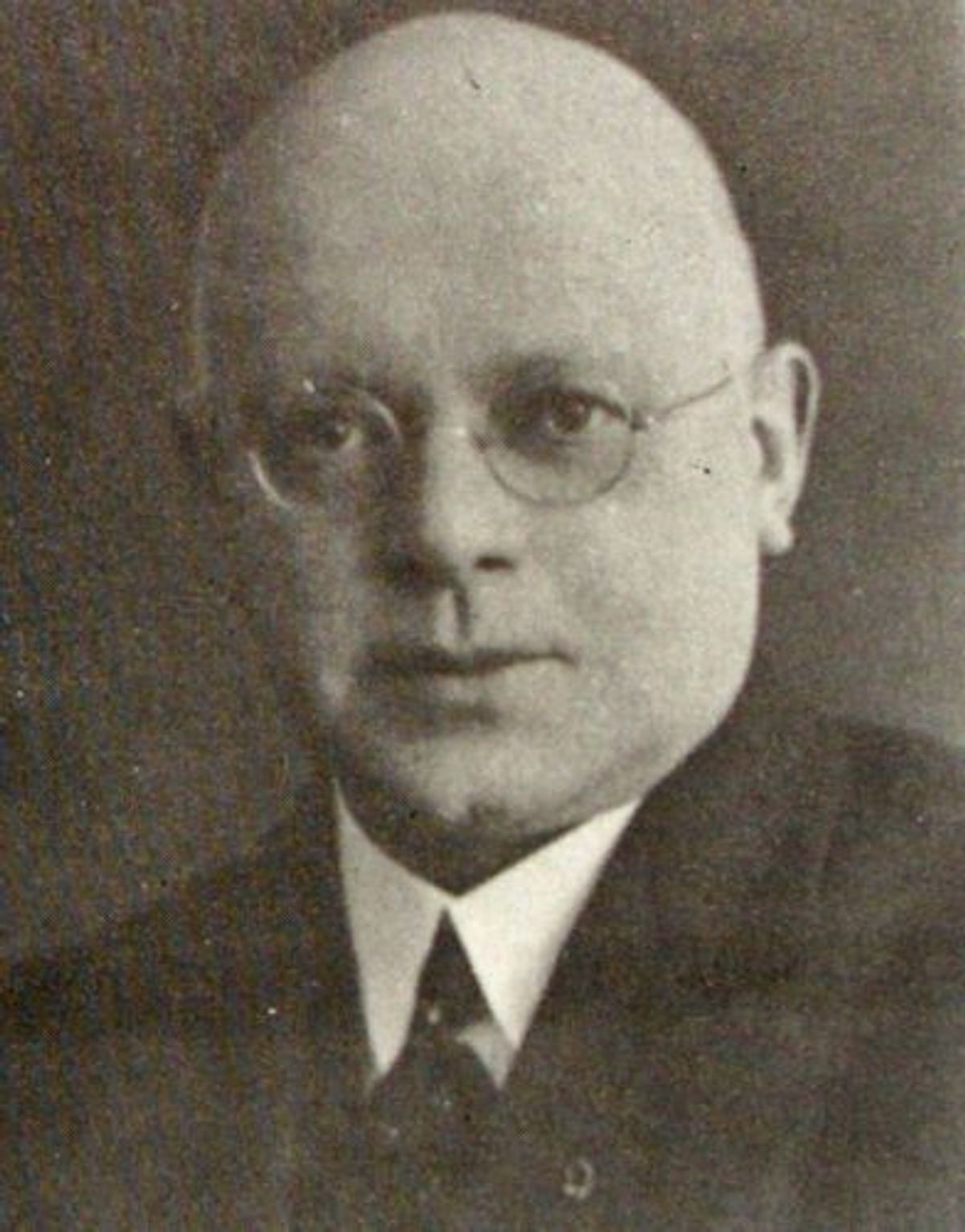 Burgemeester P.A. van den Broek, 1919-1941