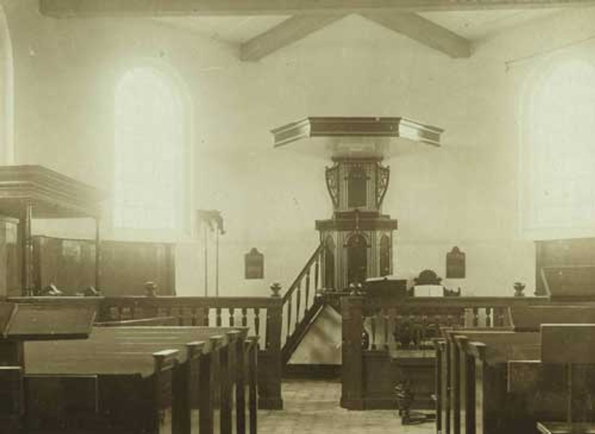 Herpt, Interieur van de Nederlands Hervormde kerk in Herpt, omstreeks de jaren twintig (Salha, hrp00021)