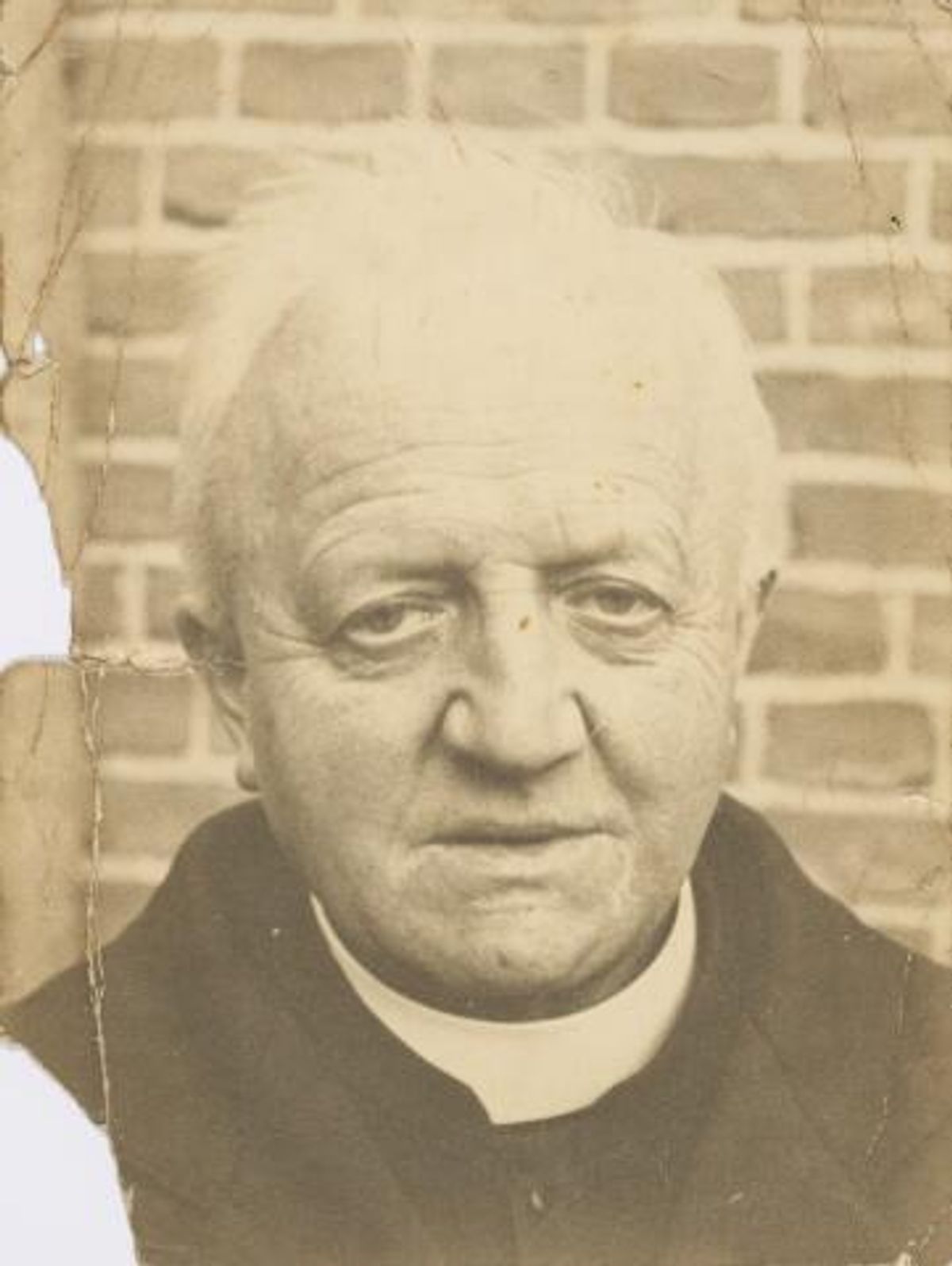 Besoijen Pastoor Buijs, ca. 1930