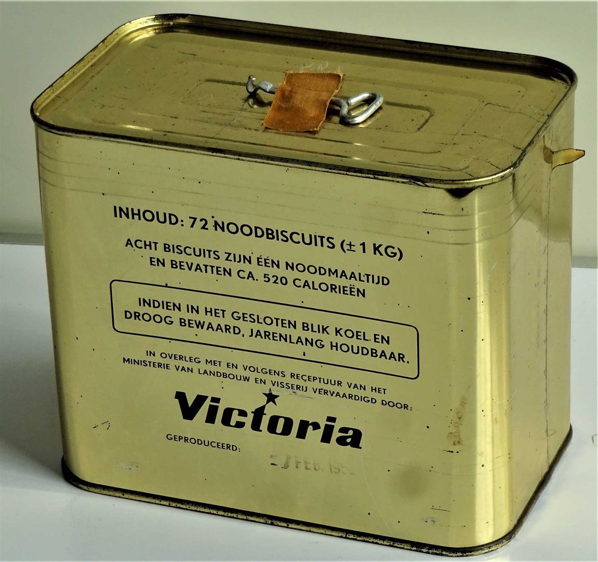 Blik Victoria noodbiscuits (foto: © Rini de Groot)