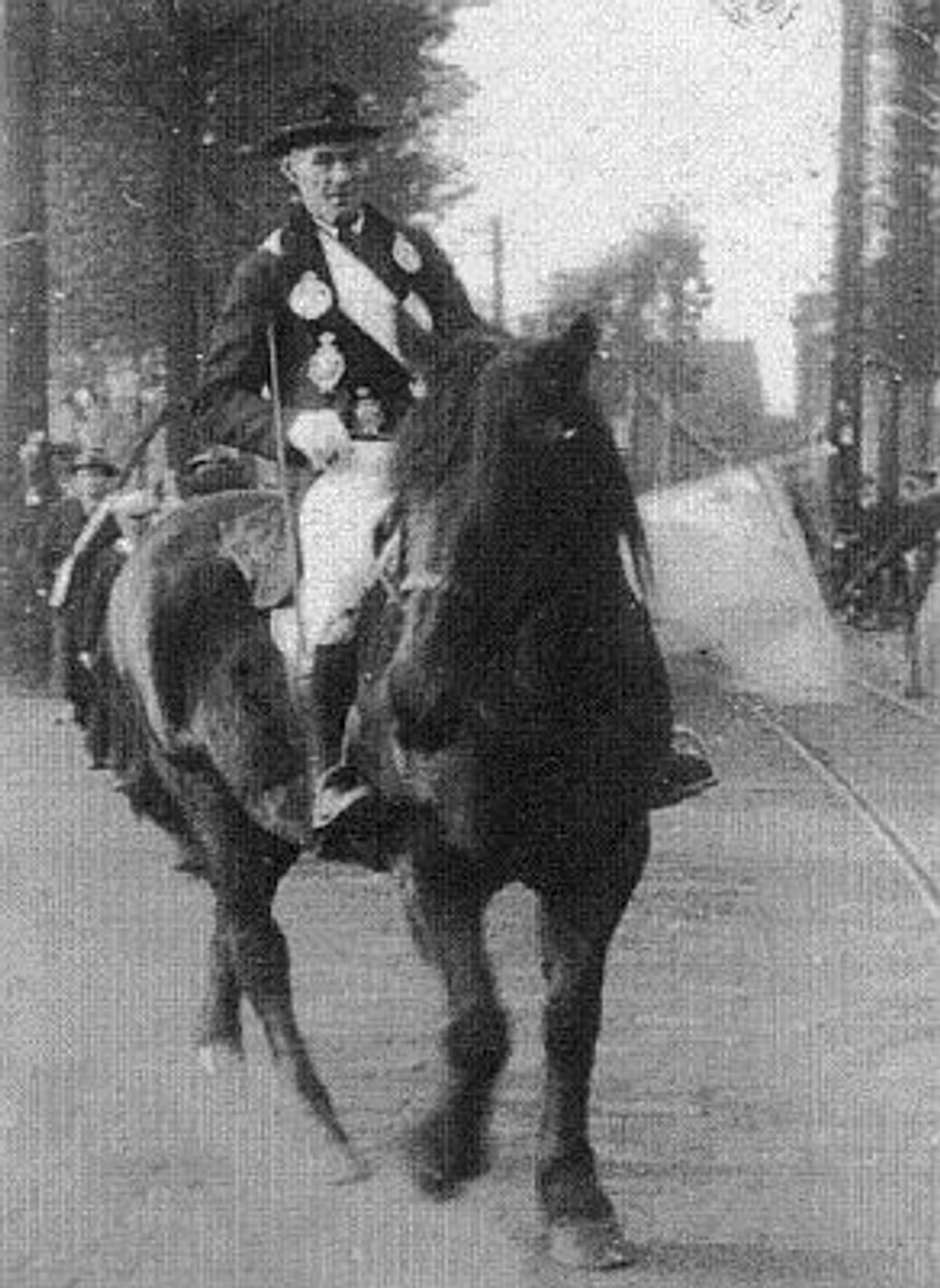 Standaardruiter van het gilde, Dinther