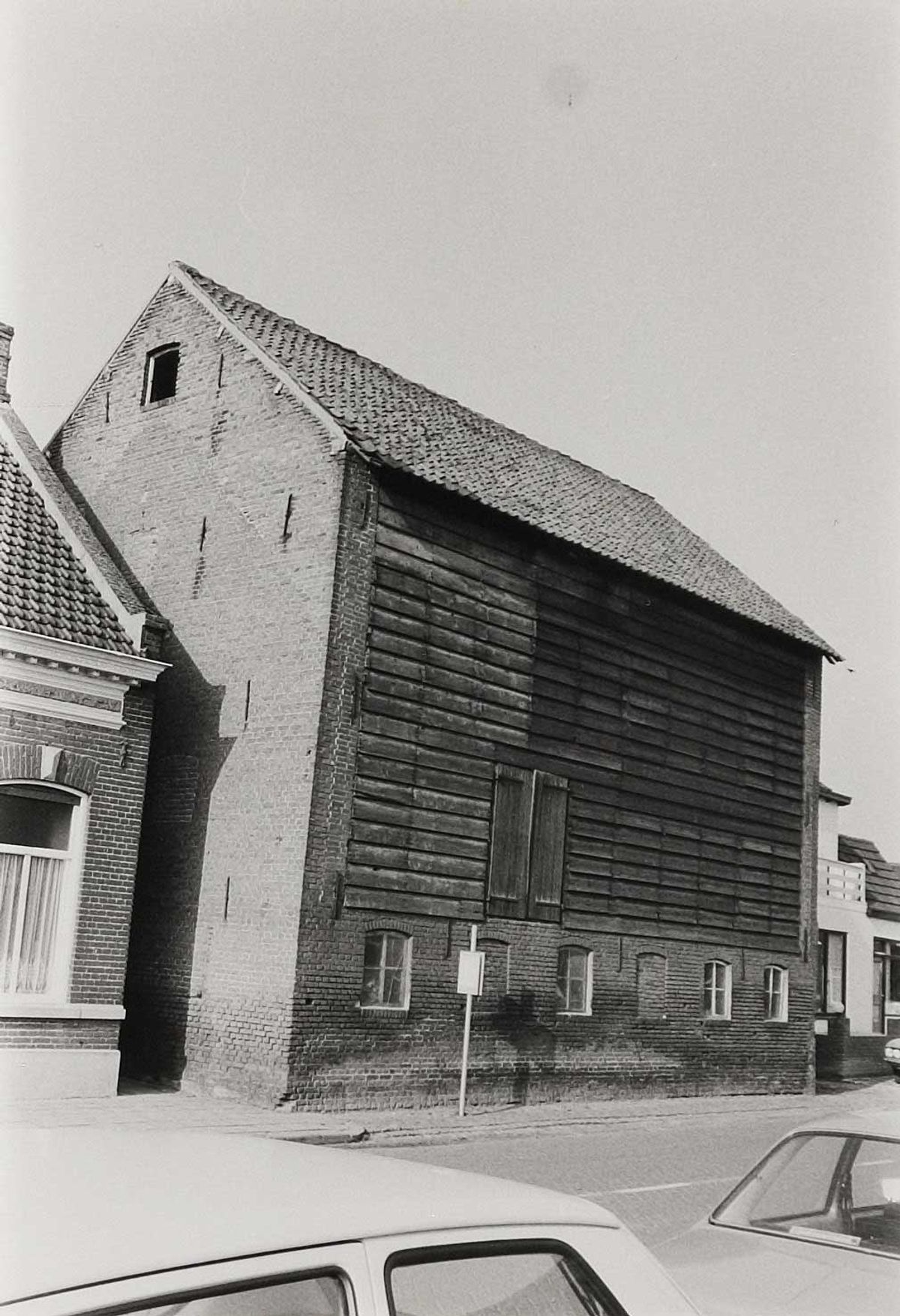 Leerlooierij Riel, gebouwd tussen 1850 en 1900, foto uit 1981