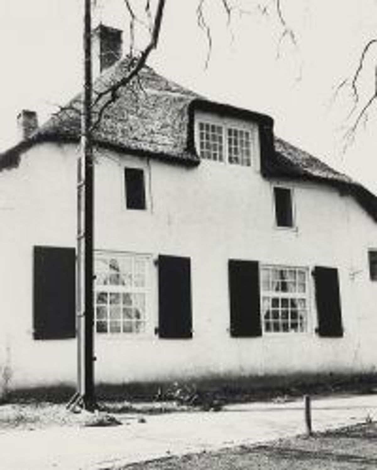 Biezenmortel, Hooghoutseweg 19