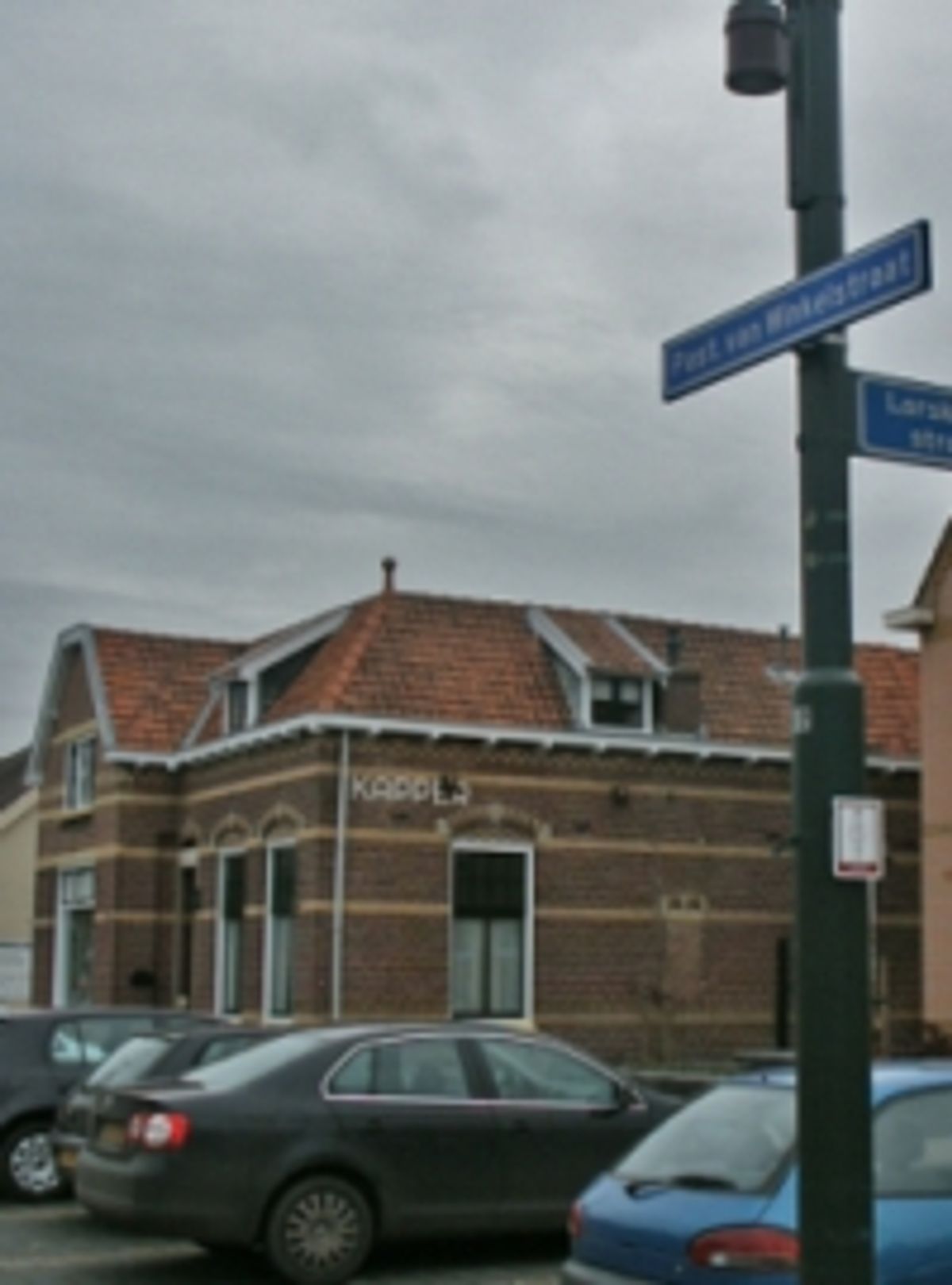 de fabrikantenwoning van de directeur aan de Pastoor van Winkelstraat