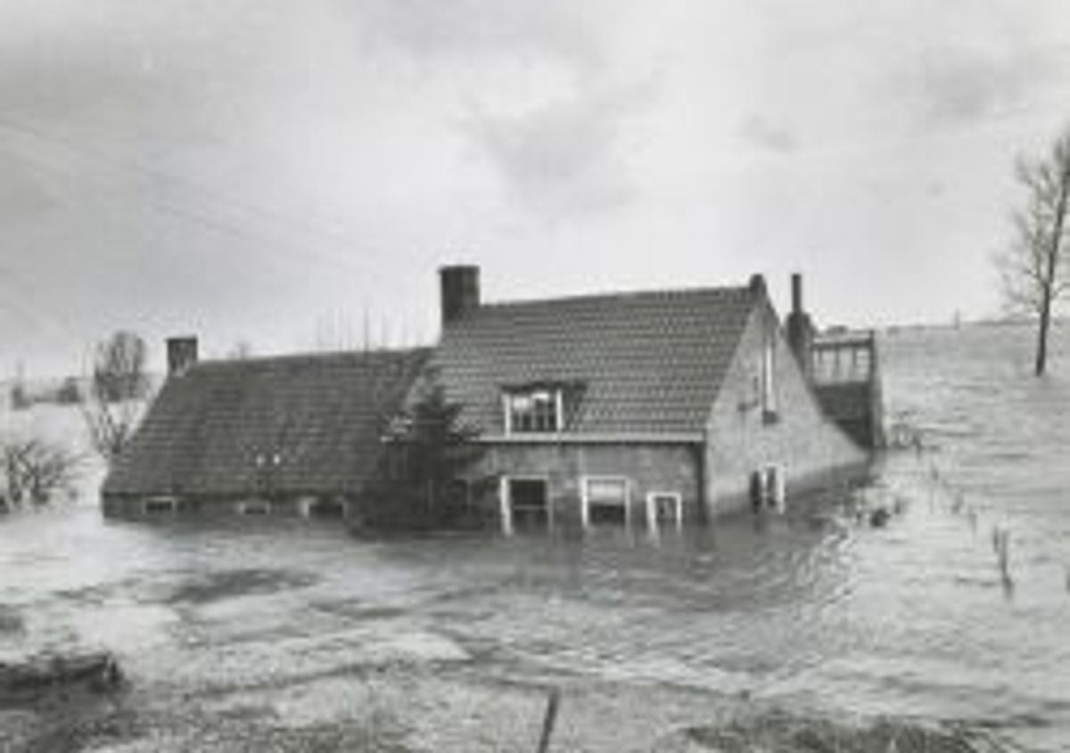 Verdronken boerderij bij Heijningen