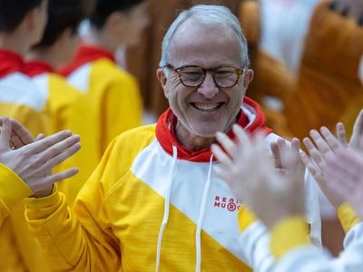 Proyección de película Coach Carter y conferencia del entrenador de Baloncesto Felipe Coello