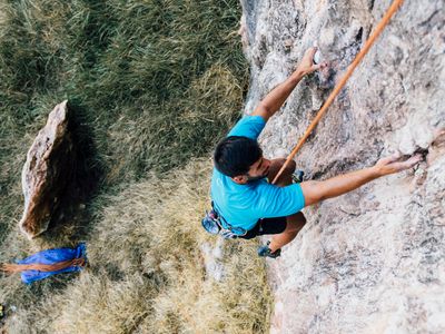 Conferencia sobre escalada y proyección del documental Sierra de la Pila